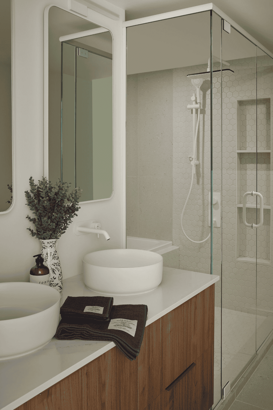salle de bain wet zone renovation vanite de bois montreal