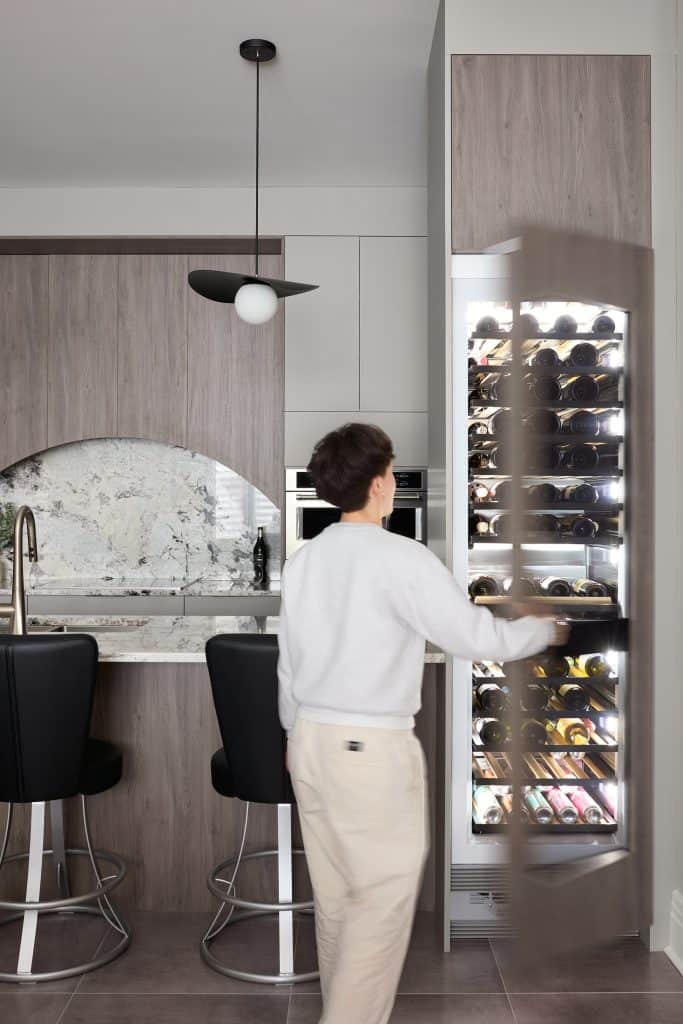 cellier dans une cuisine, rénovation