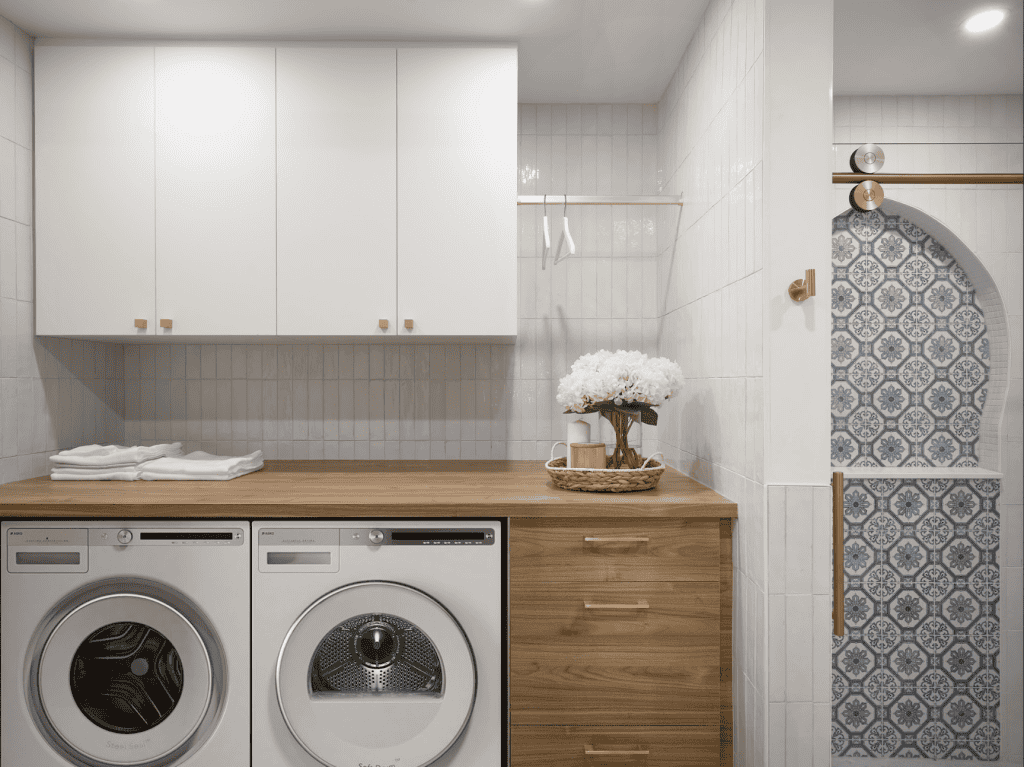 salle de bain inspiration marocaine avec salle de lavage